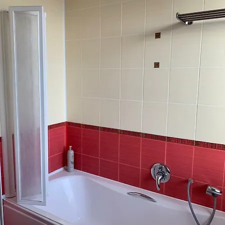 Pavilnys Retreat Гостьовий будинок